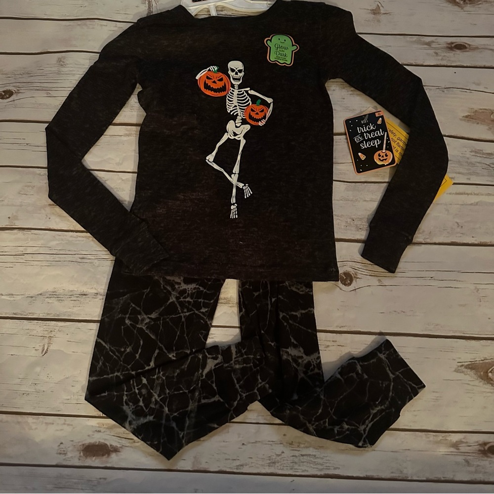 Trick or treat sleep halloween pajamas